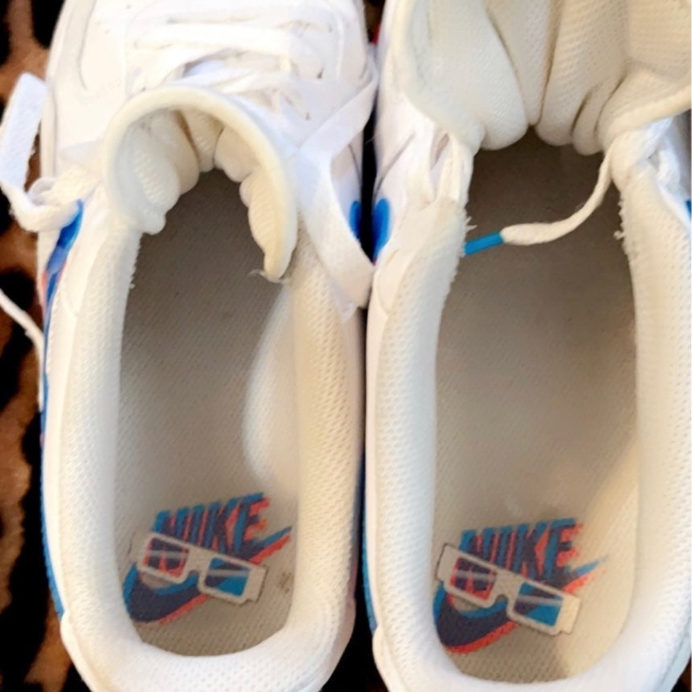 3D Nike Air Force 1 - Picture 4 of 6